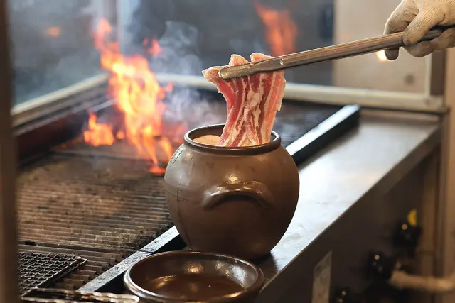 Korean Barbecue Restaurant in YongsanㅣJUKTO