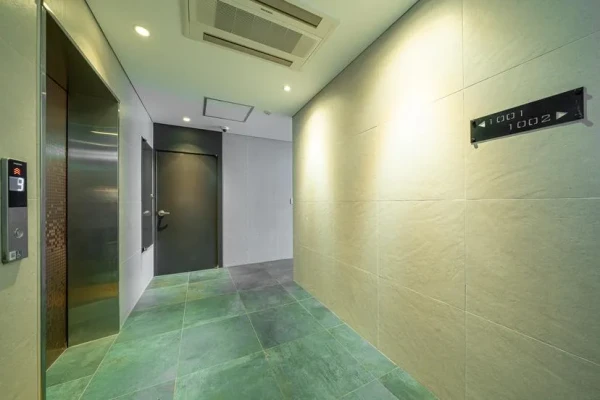 Eunpyeong Bricks Hotel