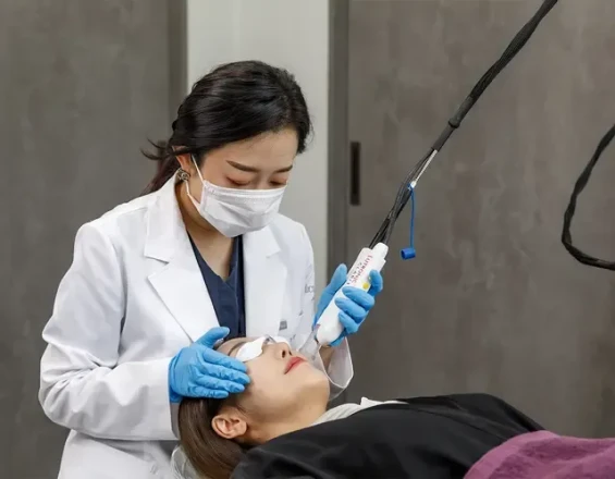 Cheongdam Eclat De | Skin Treatment in Cheongdam Dermatology