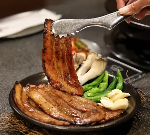 Korean Barbecue Restaurant in YongsanㅣJUKTO