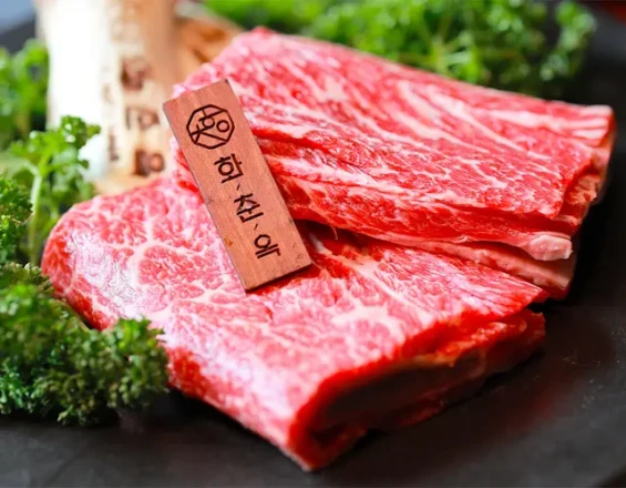 Taste the Authentic Korean Beef Ribs in CheongdamdongㅣHwachunok Cheongdam Branch - Thumbnail