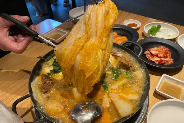 Kongbbyeosut Gamjatang | Korean food in Myeongdong