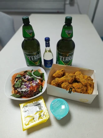 Easy Korean Fried Chicken Delivery for Foreigners | BHC Chicken