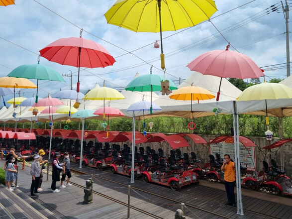 eyJrZXkiOiJtaWdyYXRlZC9wbGFjZXMvNjMwNDg4Nzg4MTgyNW