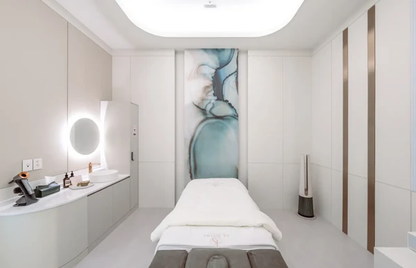 High-end Skin Clinic in Seoul | LE SHINE Clinic