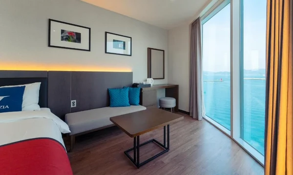 Yeosu Venezia Hotel and Suites - 4-star or similar class