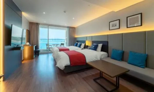 Yeosu Venezia Hotel and Suites - 4-star or similar class