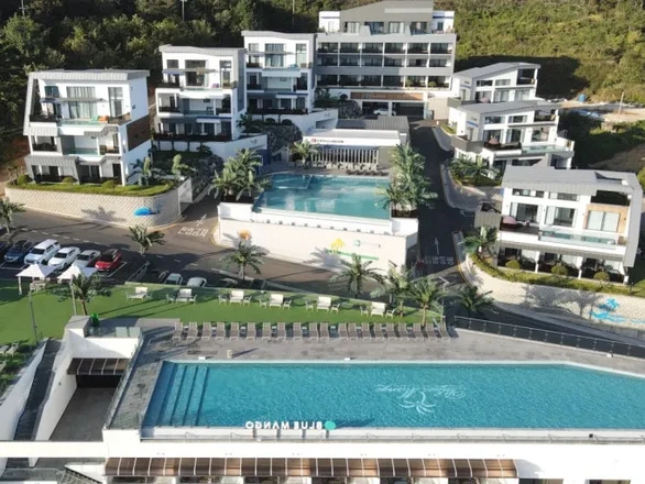 Yeosu Blue Mango Pool Villa & Resort