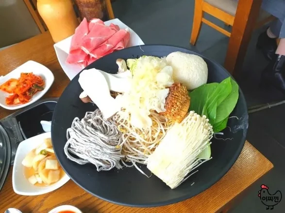 Daegwallyeong Makguksu & Shabu Shabu | Best Korean Restaurant in Hongdae