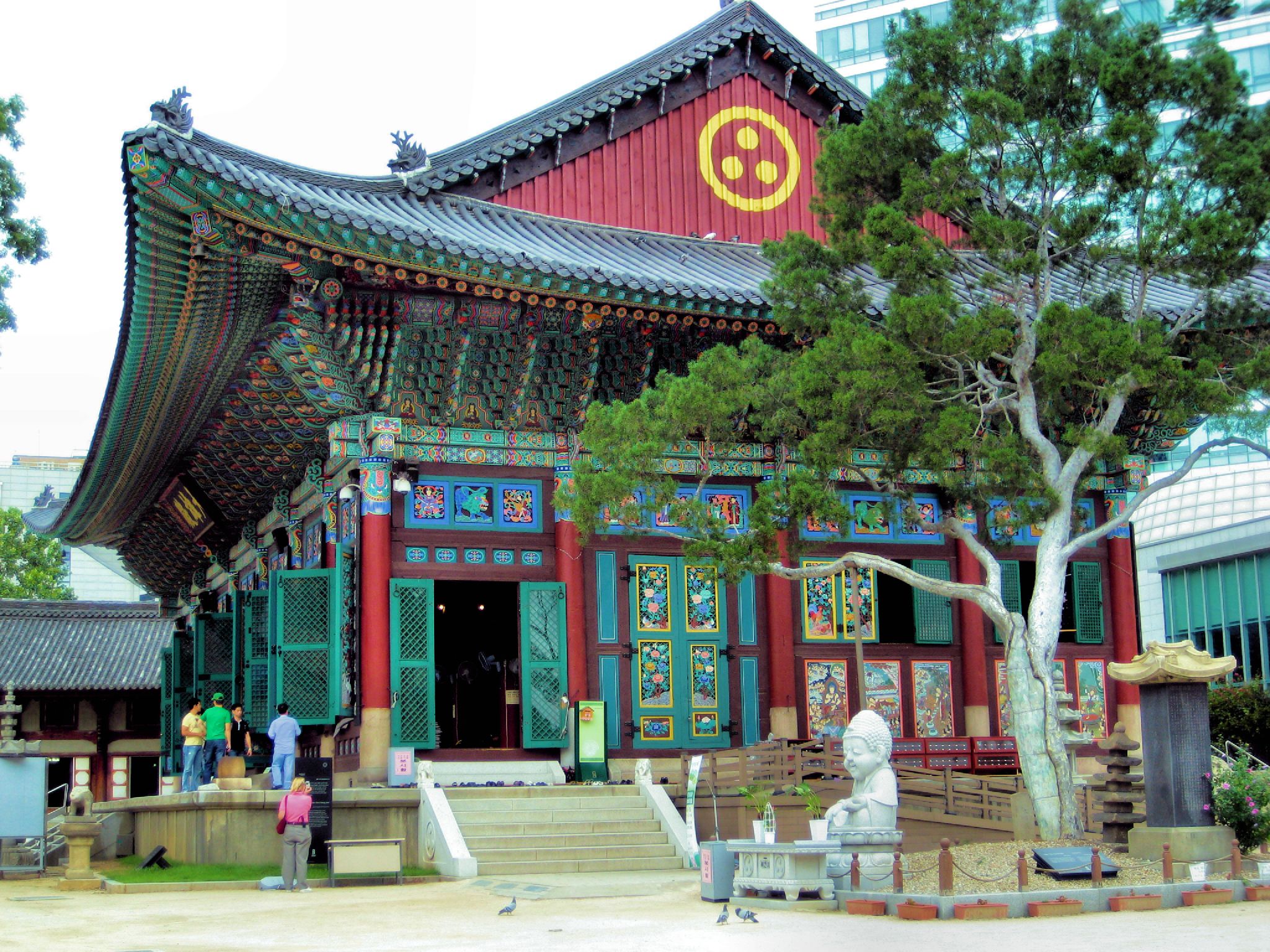 1-Day Seoul Tour for Foreigners - Blue House, Jogyesa Temple, N Seoul Tower, etc.