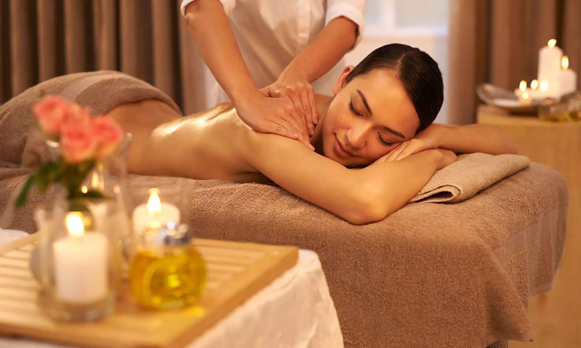 Wellness tour in Seoul (Hanbok + Knot Experience + Spa)