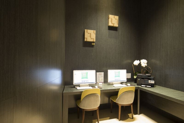 Standard Twin with Breakfast for 2