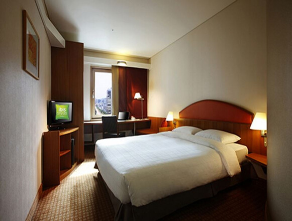 Superior Twin with Breakfast for 2