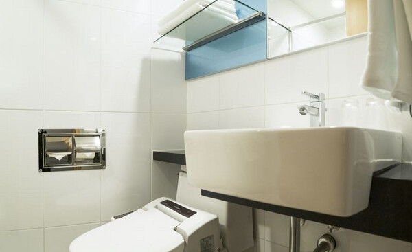 Superior Twin Breakfast Package